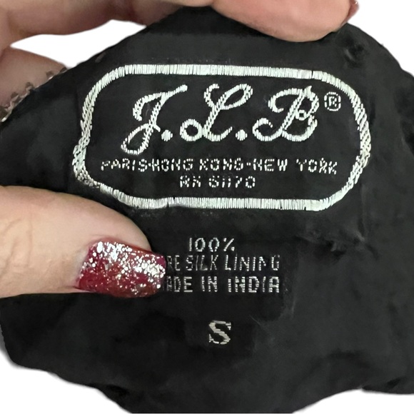 JLB Paris Hong Kong 100% Silk Fully Sequined Top 1980s Abstract Colorblo… - Picture 9 of 12